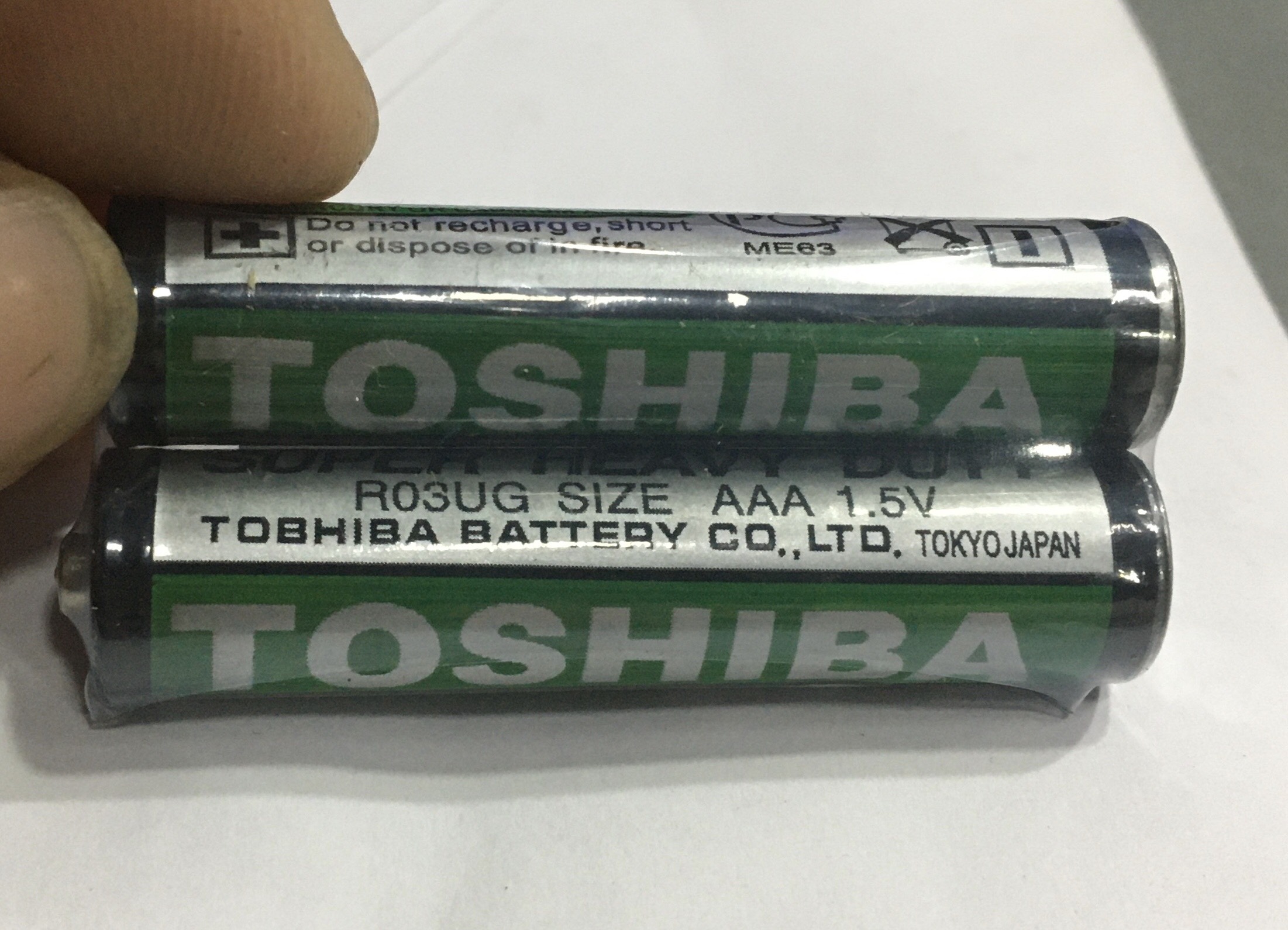 Pin điều khiển điều hòa Toshiba